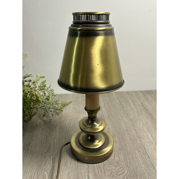 Vintage MCM Brass Toleware Accent Lamp For Vanity Nightstand 14” - Picture 6 of 13
